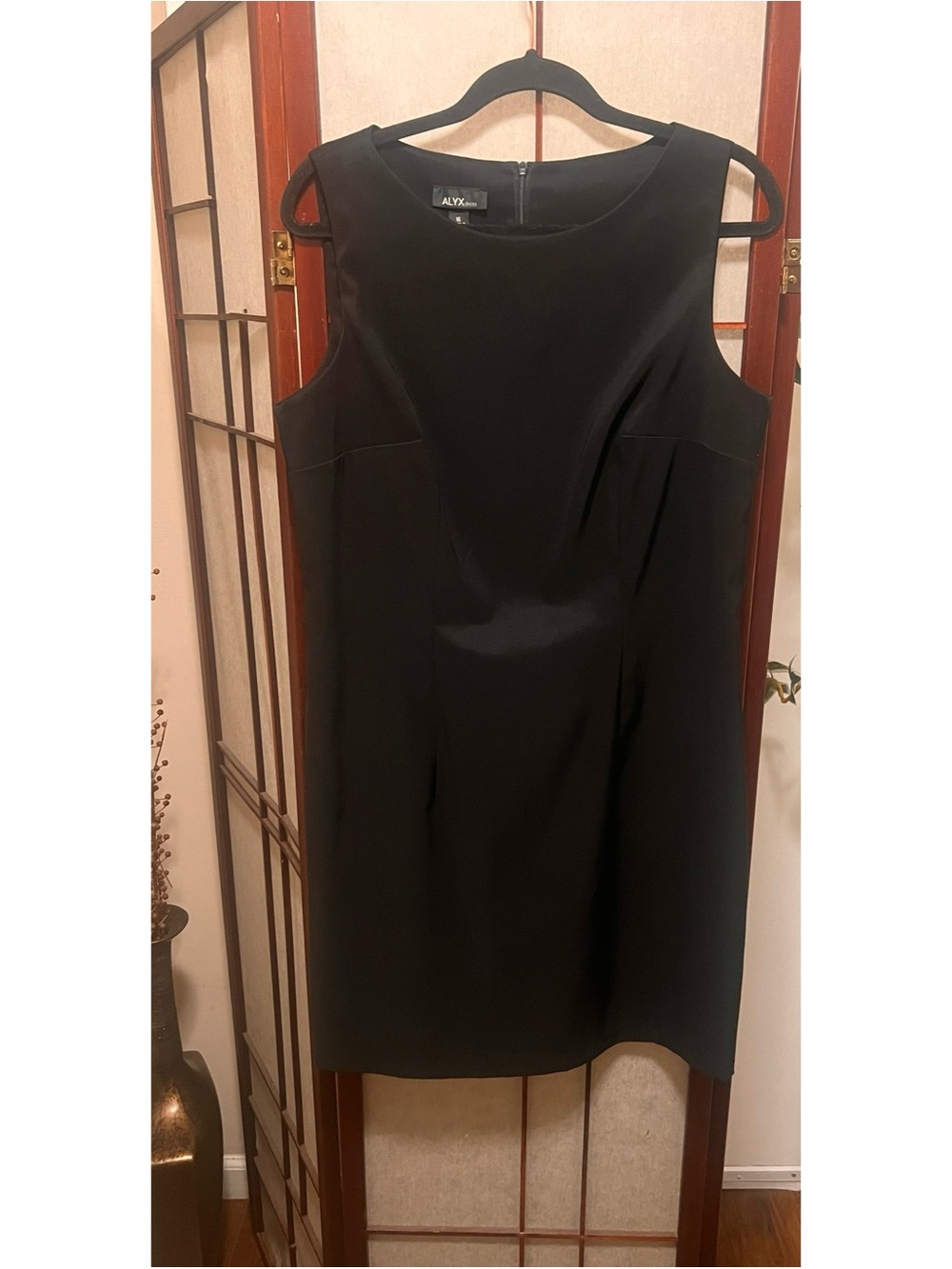 Alyx Black Sleeveless Midi Sheath Dress